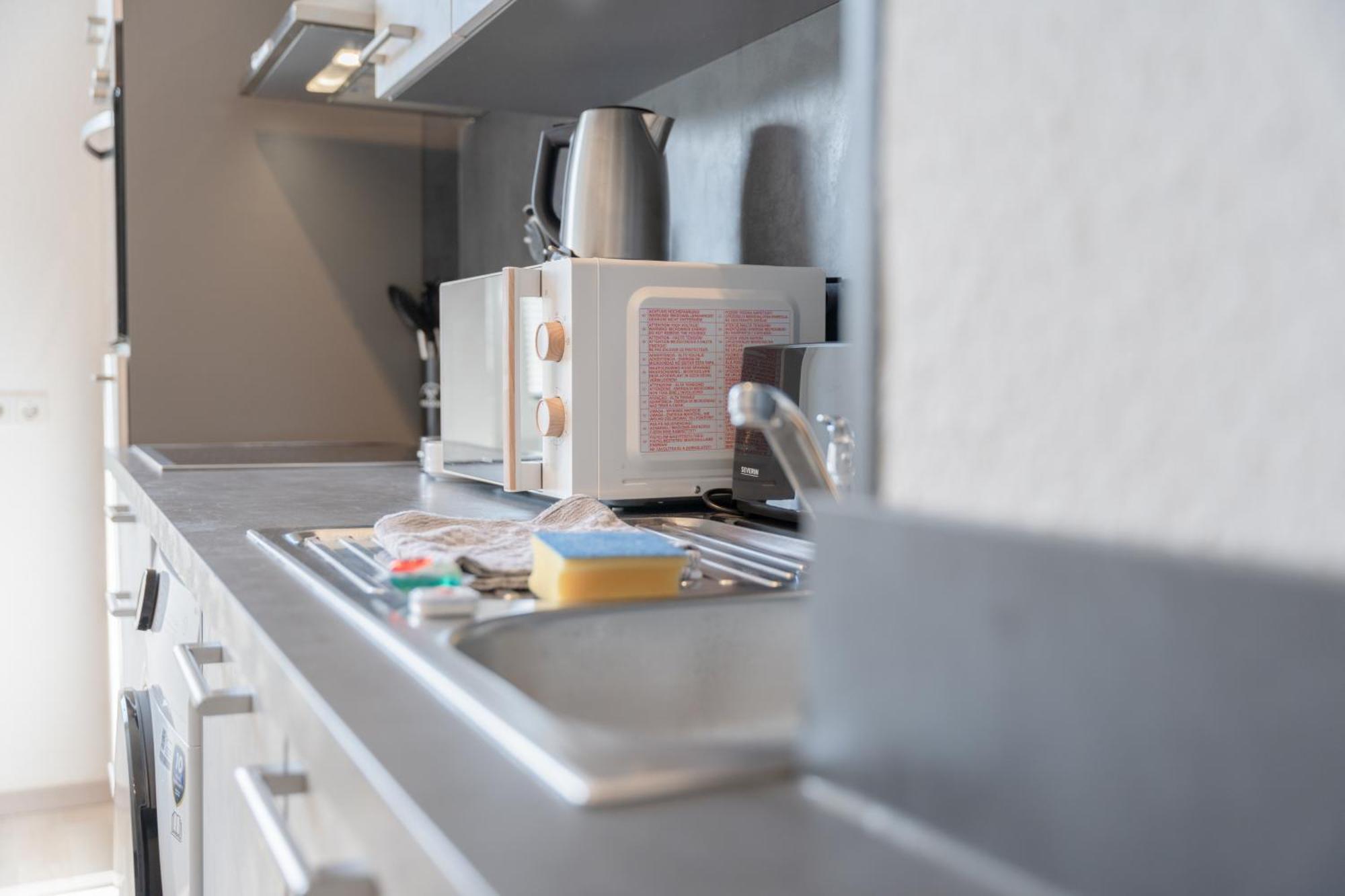 הנובר Modernes Apartment In Top Lage Komfortabel Eingerichtet Mit Arbeitsplatz Und Kueche - Geibelsuite מראה חיצוני תמונה