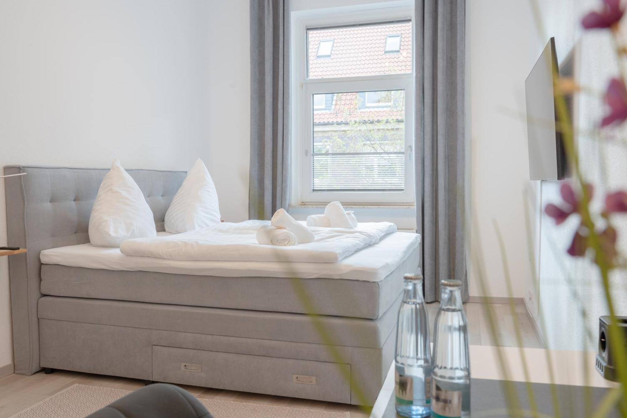 הנובר Modernes Apartment In Top Lage Komfortabel Eingerichtet Mit Arbeitsplatz Und Kueche - Geibelsuite מראה חיצוני תמונה