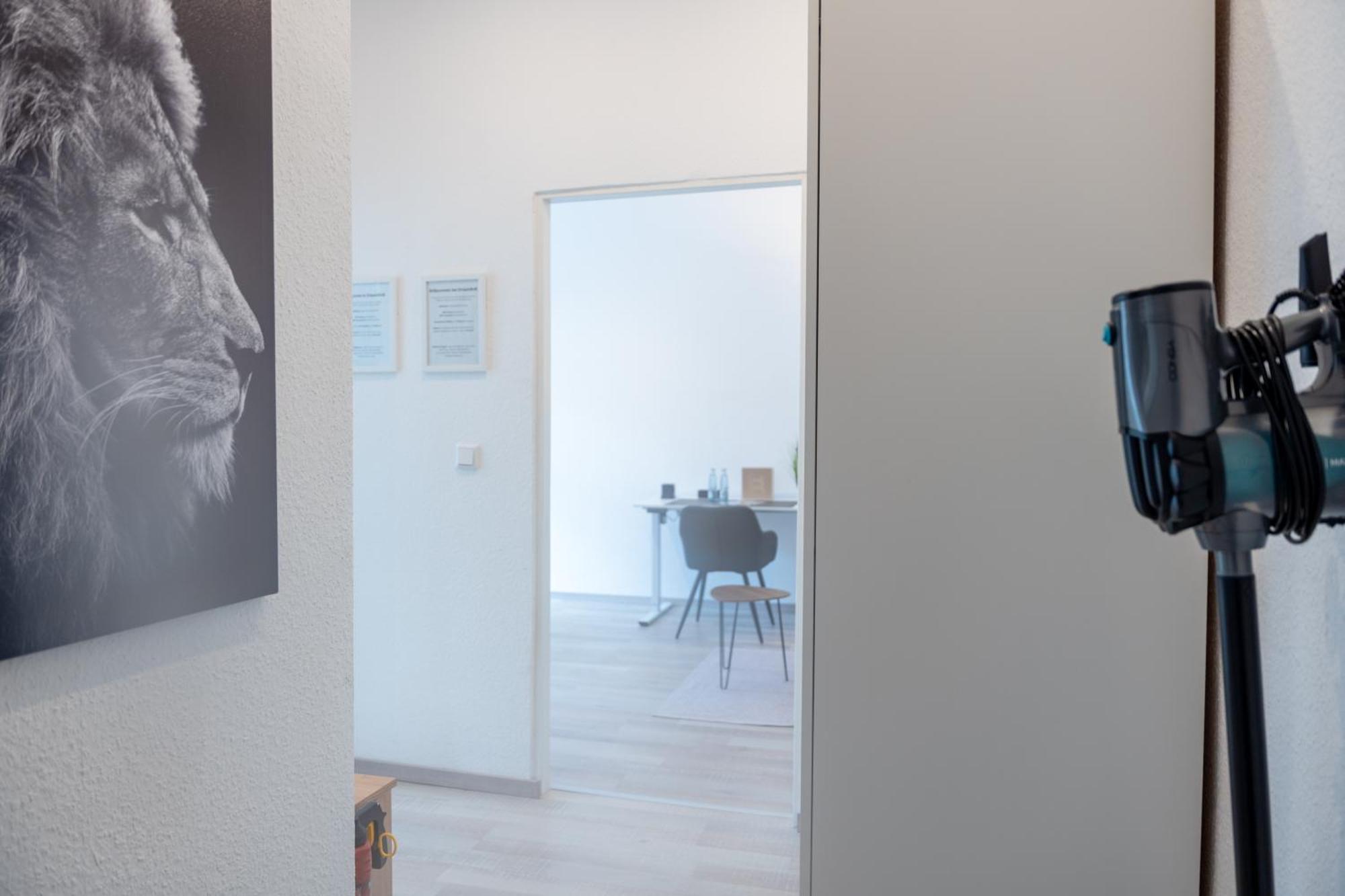 הנובר Modernes Apartment In Top Lage Komfortabel Eingerichtet Mit Arbeitsplatz Und Kueche - Geibelsuite מראה חיצוני תמונה